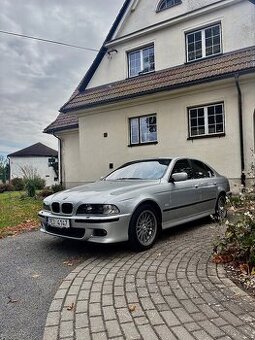 BMW E39 528i M52 MANUÁL