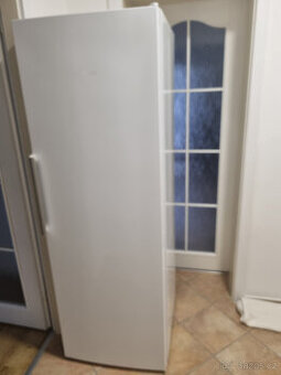 Šuplíkový mrazák Bosch GSN33AW30