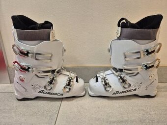 Lyžáky lyžařské boty Nordica 27,5 (42-42,5)