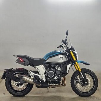 CFMOTO 700 CL-X ADVENTURE
