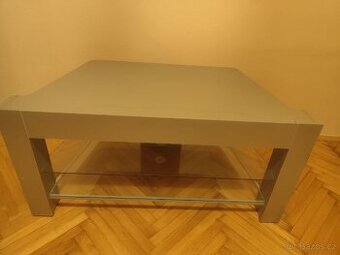 Prodám TV stolek. SLEVA JASNÁ