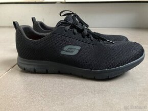 NOVÉ Skechers tenisky vel. 40