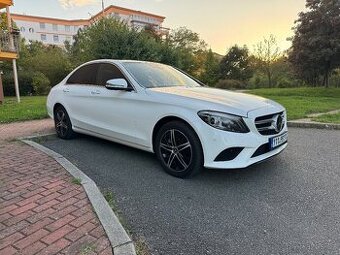 Mercedes -Benz Třídy 220d C Avantgarde 4Matic koupeno CZ