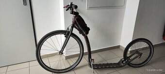 Skládací koloběžka Kostka