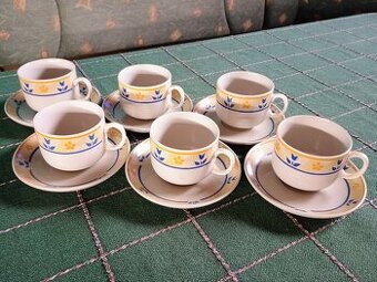 Hrnečky s podšálkem