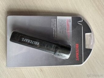 Nová Powerbanka svítilna Voltcraft se sadou konektorů