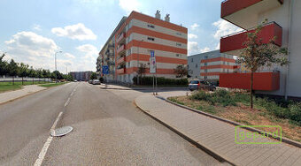 Pronájem cihlového bytu 1+kk ve vyhledávané lokalitě Kamechy