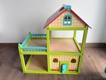 Dětský dřevěný domeček včetně vybavení