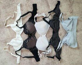 Kojící a těhotenské podprsenky 5 kusů vel. M/ obvod 75