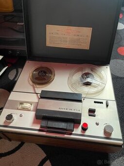 Kotoučový magnetofon UHER 714