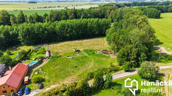 Stavební pozemek 6794 m² – Haukovice u Uničova