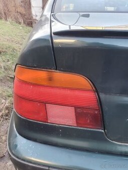 Bmw e39 zadni světla originál