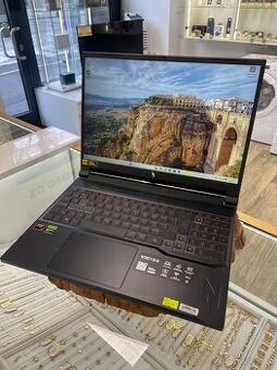Acer Nitro V 16 AI