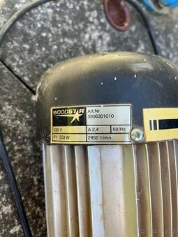 Motor s vypínačem  550W