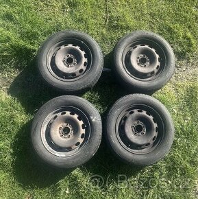 Disky s pneu Ford r15 - 1
