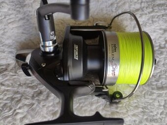 Spood sestavu Daiwa emblém