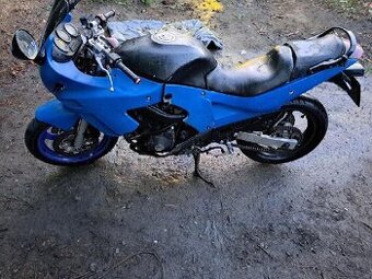 Prodám Suzuki 600f