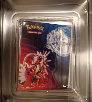 Pokemon TCG Collectors Chest