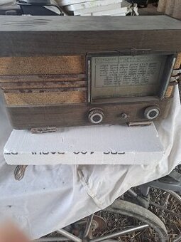 Staré lampové rádioTelegrafia triumf 60