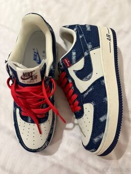 Nike air force levis