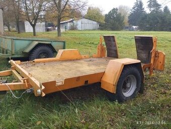 Prepravnik na smykový nakladač. R.v. 2006