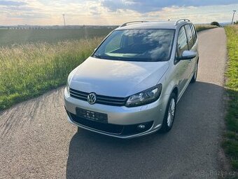► VW TOURAN 2.0TDI 103KW CUP EDITION XENONY-LED-NAVI 7 MÍST