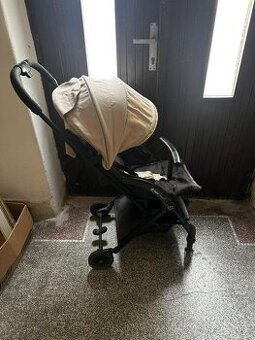 Prodám skládací kočárek