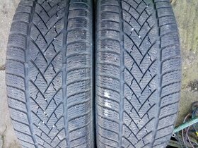 Prodám 2ks zimních pneumatik Tyfoon 205/55 R16