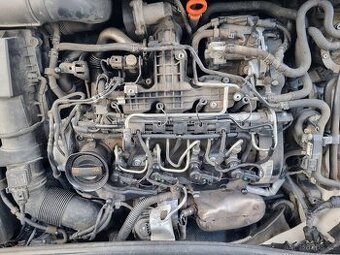 Prodám motor 1.6 TDi 77kW CAY