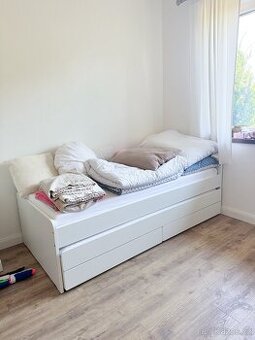 IKEA rozkladaci postel
