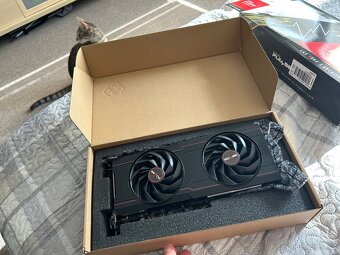 AMD Radeon 6700XT 12GB