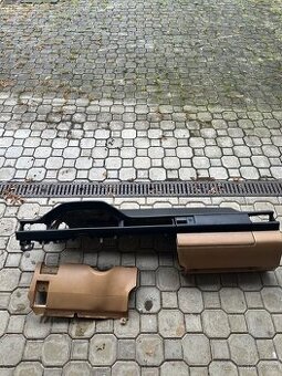 Palubní deska mercedes w124