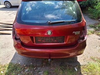 Páté dveře Škoda Fabia 2 kod barvy 9882