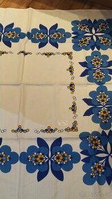 Retro ubrus po mamince