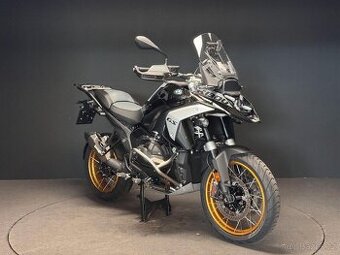 BMW R1300GS TRIPLE BLACK DEMO – 2025, pouze 900 km