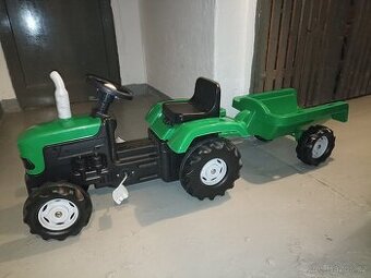 Dětský traktor