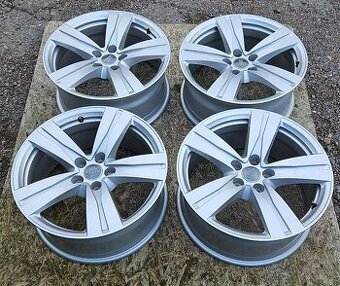 Audi Q7/ Q5 Alu kola R18 - jako nové