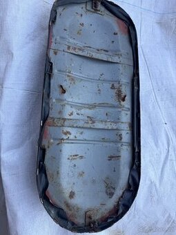 SEDLO - ČZ 175/501-502 skútra, prase 750,-Kč