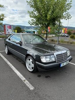 Mercedes-Benz C124 Coupé