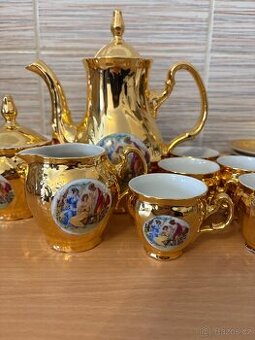 Zlatý porcelánový servis TŘI GRÁCIE