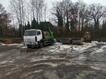 LIAZ 18.29 nosič kontejnerů