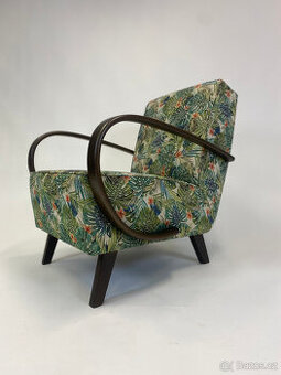 Vyhledávané křeslo Halabala po kompletní renovaci