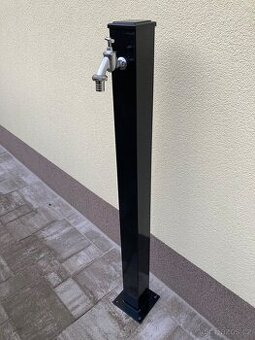 Zahradní vodovodní sloupek