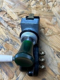 Přepínač mlhových světel. Hella 61/35