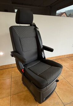 Otočné sedačky Quadratic sedačka typ VW Multivan T5 T6 T6.1