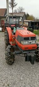Traktor Kubota - 1