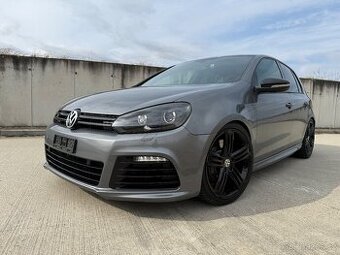 Volkswagen Golf VI R 2.0 TSI DSG - 1