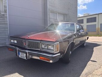 Oldsmobile 1983