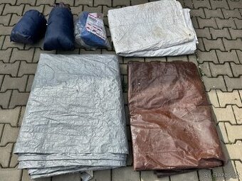 Různé plachty