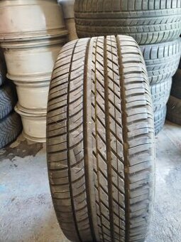 Pneu 255/50R20
